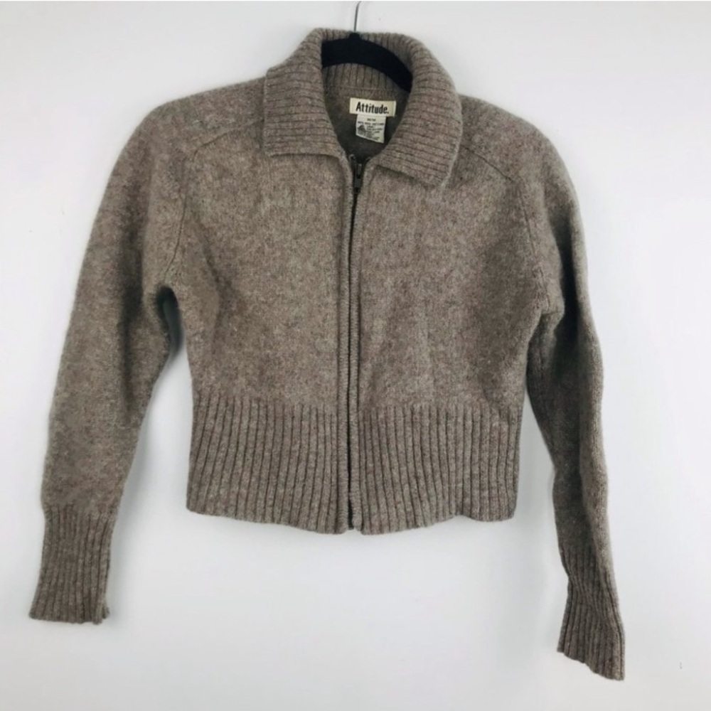 Attitude Pure Wool Cropped Zip Up Sweater  Cardigan Women size M